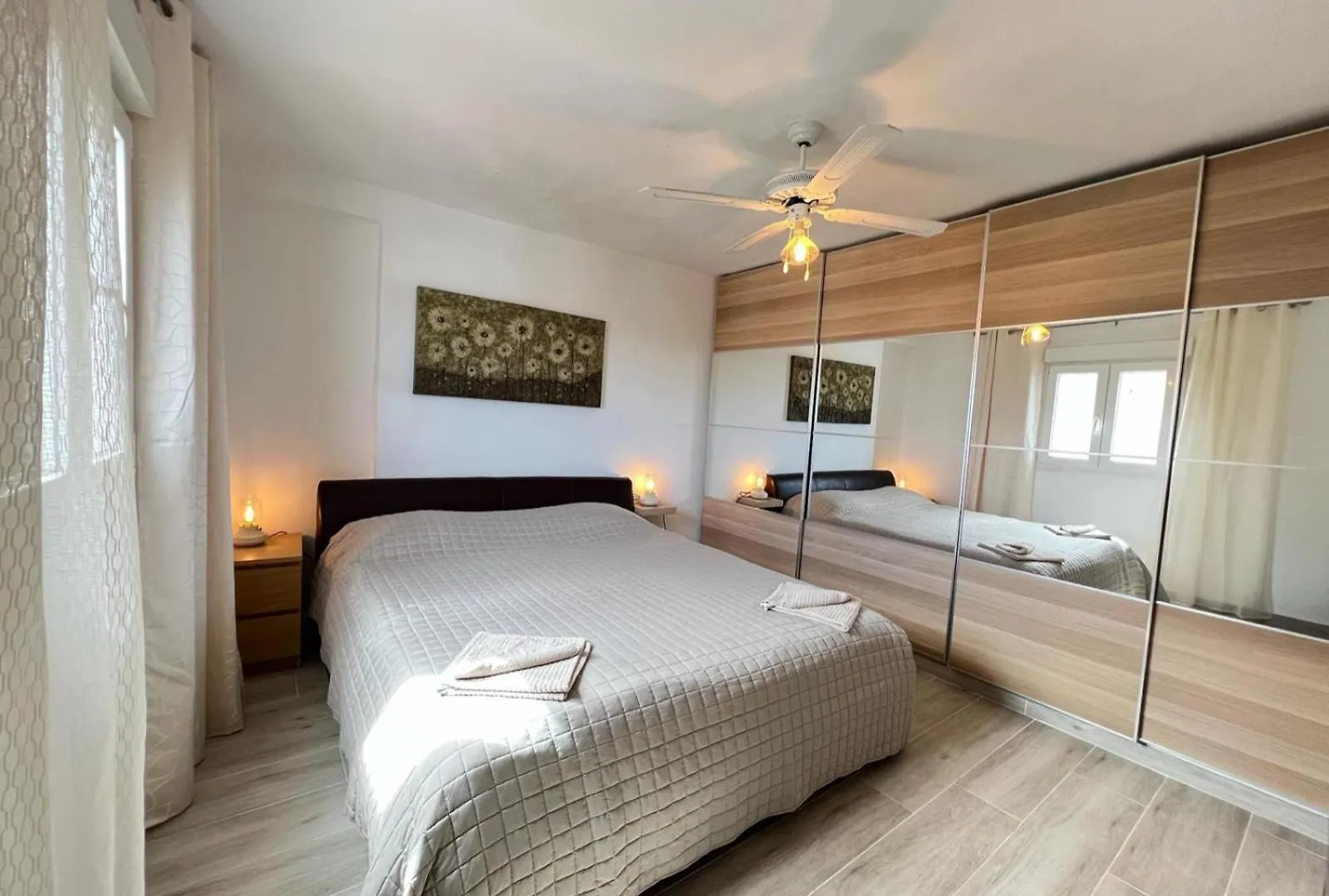 בית נופש הוילה La Jaca Casa Brisa Del Mar